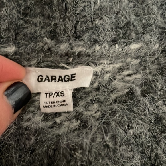 Garage Geneva Cropped Sweater in Gray Marled - Picture 7 of 8